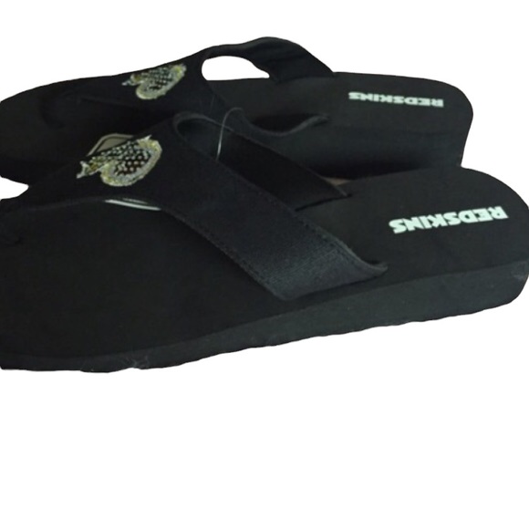 redskins slippers